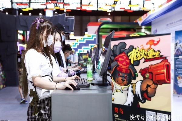 《剑网3》大橙武获取途径与装备优化技巧(图1)